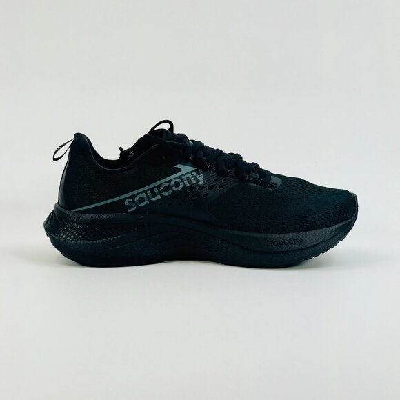 Athletic_Shoes